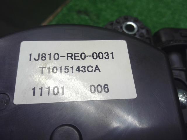【中古】フィット DAA-GP1 電動ファン 1J830-RE0-003 自社品番250648 NH700M