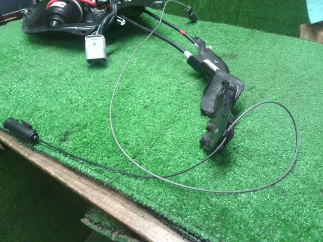 【中古】セレナ DBA-CNC25 右パワースライドドアモーター パワスラ モーター  自社品番250650 QX1