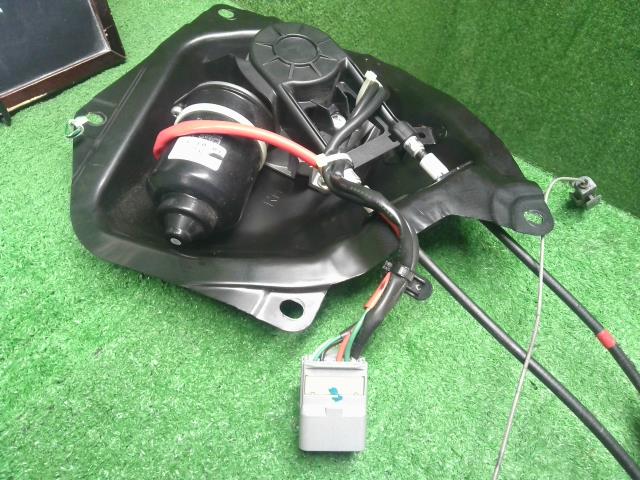 【中古】セレナ DBA-CNC25 右パワースライドドアモーター パワスラ モーター  自社品番250650 QX1