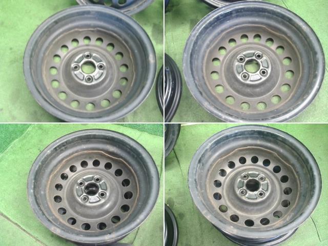 【中古】アクア DAA-NHP10 純正　15インチ　スチール　ホイール　ホイールキャップ付き 42611-52770 自社品番250651 1F7