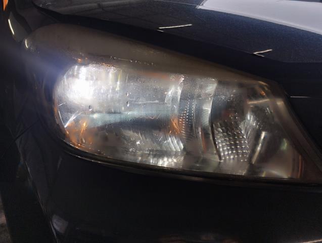 【中古】ヴィッツ DBA-NSP135 右ヘッドランプ ヘッドライト 自社品番250658 209