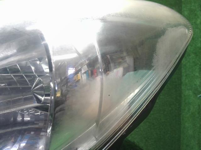 【中古】ヴィッツ DBA-NSP135 左ヘッドランプ ヘッドライト  自社品番250658 209