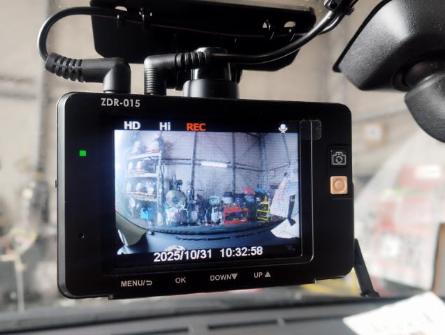 【中古】ドラレコ 社外 コムテック ドライブレコーダー 前後 2カメラタイプ 自社品番250658 209