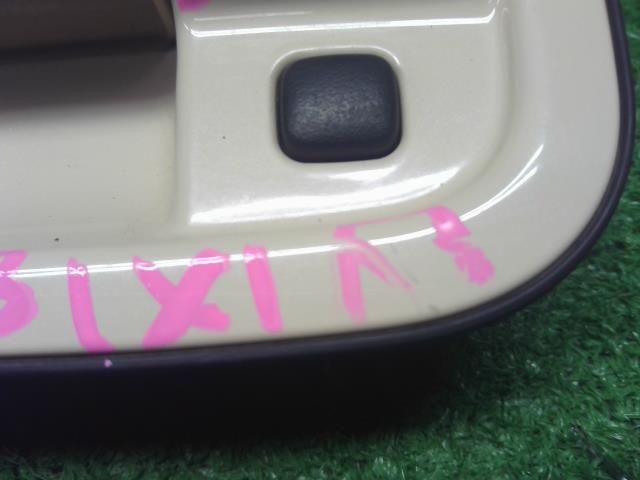 【中古】ＭＲワゴン DBA-MF33S アウターハンドル  自社品番250674 ZGF