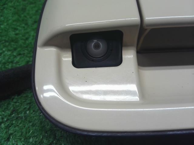 【中古】ＭＲワゴン DBA-MF33S アウターハンドル  自社品番250674 ZGF