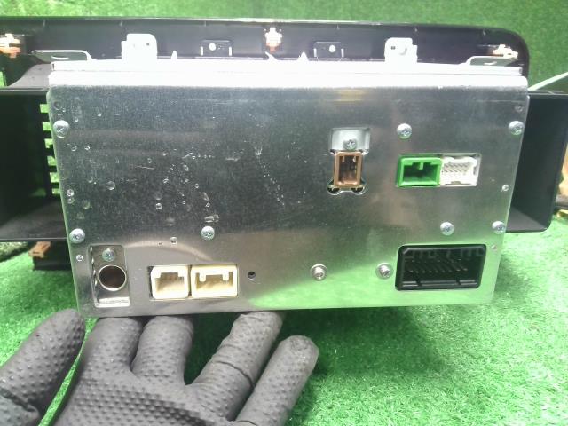 【中古】ＭＲワゴン DBA-MF33S オーディオ  自社品番250674 ZGF