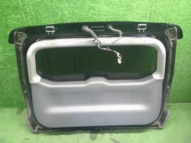 【中古】プリウスα DAA-ZVW41W バックドア テールゲート リアハッチ  自社品番250678 202