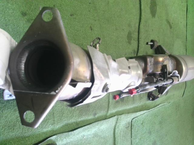 【中古】プリウスα DAA-ZVW41W フロント エキゾーストパイプ 触媒 自社品番250678 202