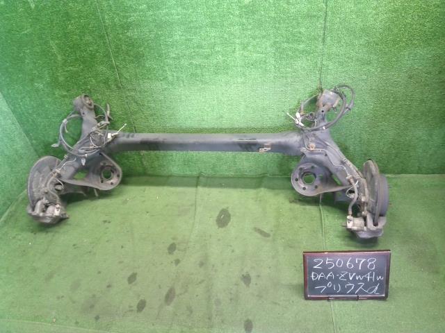 【中古】プリウスα DAA-ZVW41W リア アクスル ホーシング  自社品番250678 202
