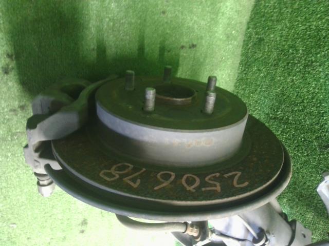 【中古】プリウスα DAA-ZVW41W リア アクスル ホーシング  自社品番250678 202