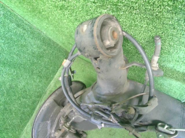 【中古】プリウスα DAA-ZVW41W リア アクスル ホーシング  自社品番250678 202