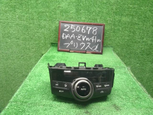 【中古】プリウスα DAA-ZVW41W Ａ／Ｃスイッチパネル エアコンスイッチ パネル 自社品番250678 202