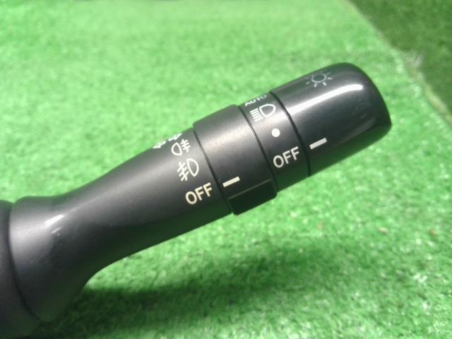 【中古】プリウスα DAA-ZVW41W ディマースイッチ  ライトスイッチ 自社品番250678 202