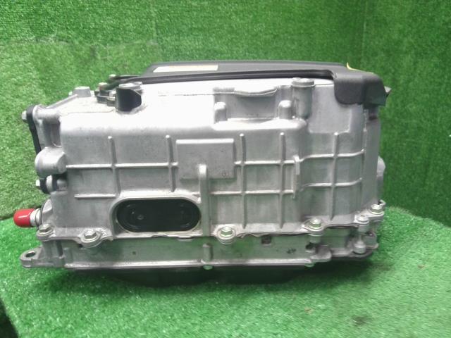 【中古】プリウスα DAA-ZVW41W ＨＶ インバーター   自社品番250678 202