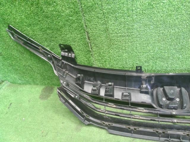 【中古】アコード DAA-CR7 ラジエータグリル  自社品番250679 NH788P