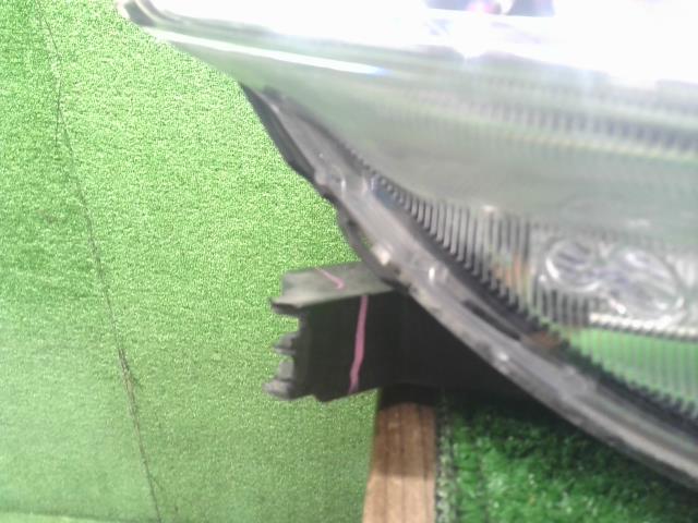 【中古】アコード DAA-CR7 右ヘッドランプ ヘッドライト  自社品番250679 NH788P