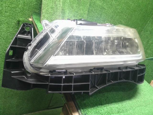 【中古】アコード DAA-CR7 左ヘッドランプ ヘッドライト 自社品番250679 NH788P