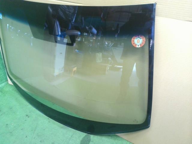 【中古】アコード DAA-CR7 フロント ウインド ガラス  自社品番250679 NH788P
