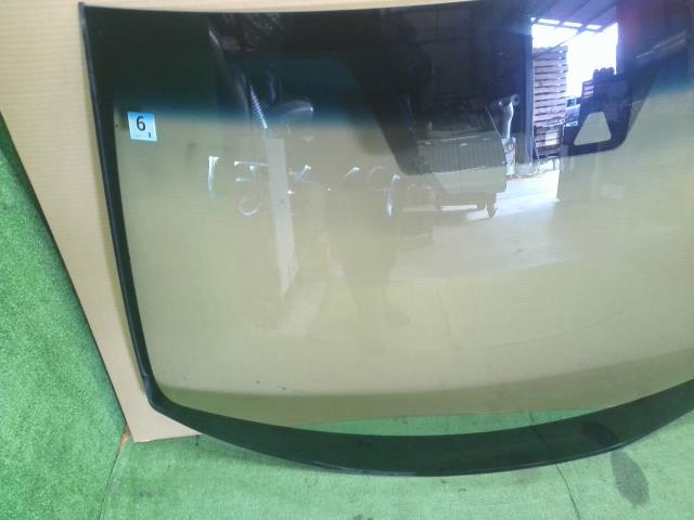 【中古】アコード DAA-CR7 フロント ウインド ガラス  自社品番250679 NH788P