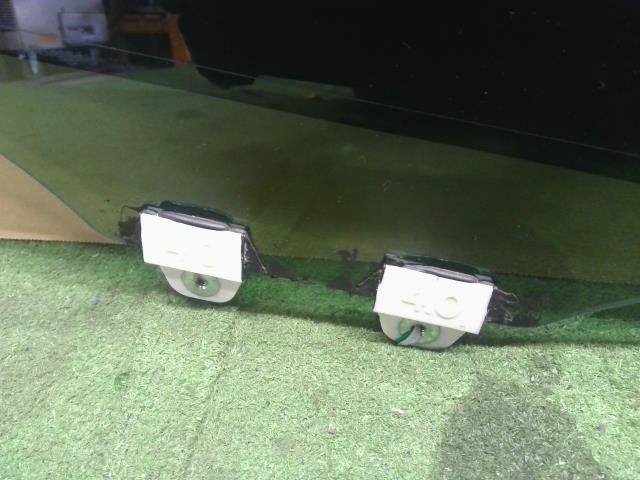 【中古】アコード DAA-CR7 右 リア ドア ガラス  自社品番250679 NH788P