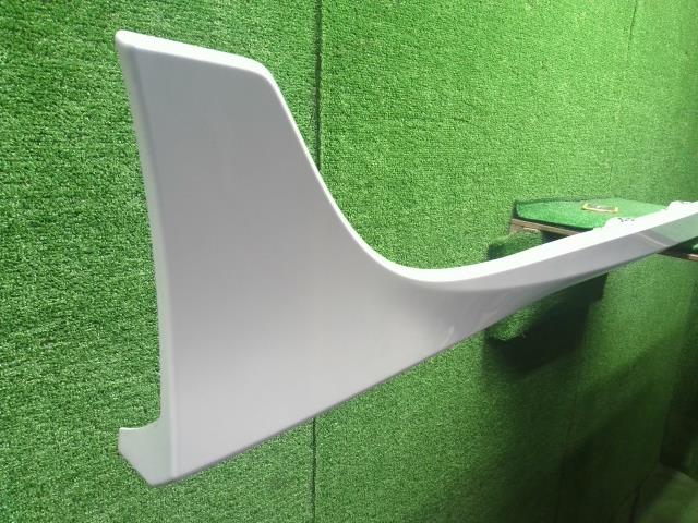 【中古】アコード DAA-CR7 右サイドステップ  サイドスポイラー 自社品番250679 NH788P