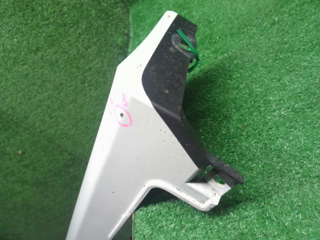 【中古】アコード DAA-CR7 右サイドステップ  サイドスポイラー 自社品番250679 NH788P