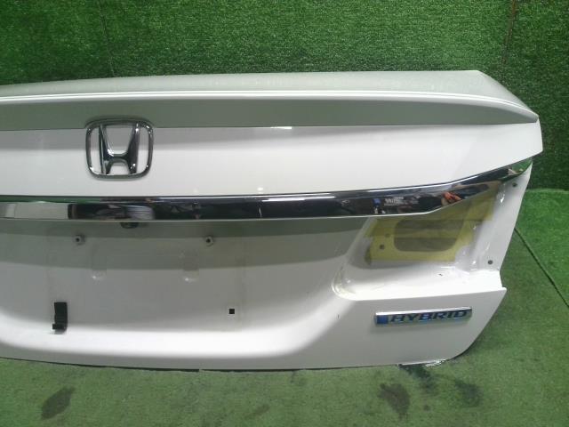 【中古】アコード DAA-CR7 トランクリッド  自社品番250679 NH788P