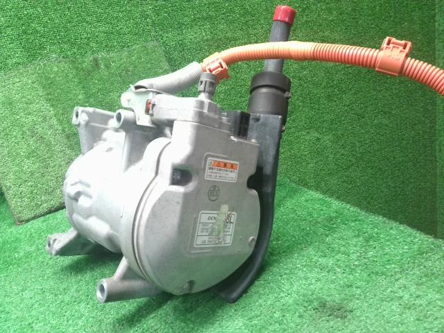 【中古】アコード DAA-CR7 エアコンコンプレッサー Ａ／Ｃコンプレッサー  自社品番250679 NH788P