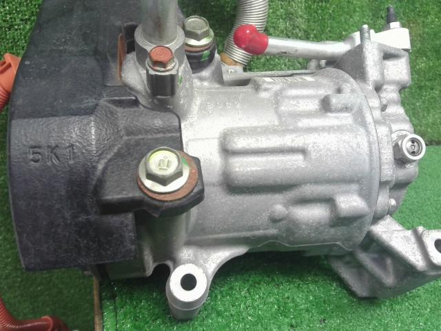 【中古】アコード DAA-CR7 エアコンコンプレッサー Ａ／Ｃコンプレッサー  自社品番250679 NH788P