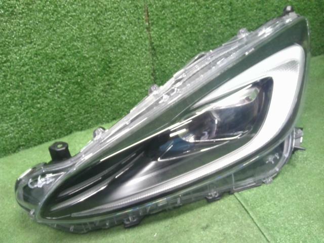 【中古】アクア 6AA-MXPK16 左ヘッドランプＡＳＳＹ  自社品番250682 089