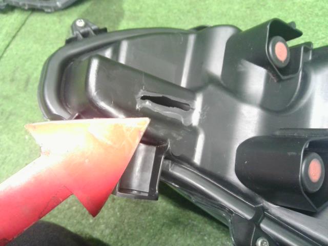 【中古】アクア 6AA-MXPK16 左ヘッドランプＡＳＳＹ  自社品番250682 089