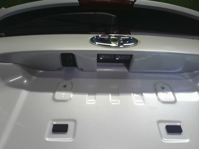 【中古】アクア 6AA-MXPK16 バックドア テールゲート　リアハッチ　67005-52G70 自社品番250682 089