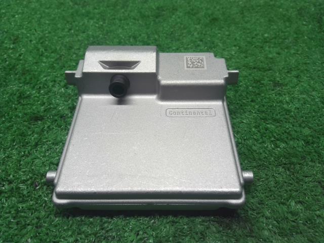 【中古】アクア 6AA-MXPK16 フロント　ウィンドウ　カメラ　 8646C-52090 自社品番250682 089