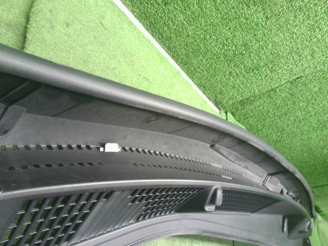 【中古】アクア 6AA-MXPK16 カウルトップパネル 55708-52470 自社品番250682 089