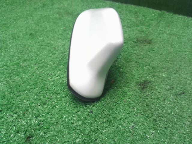 【中古】アクア 6AA-MXPK16 アンテナ 86300-47210 自社品番250682 089