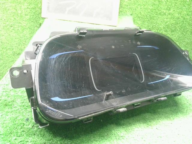 【中古】アクア 6AA-MXPK16 スピードメーター 83800-5D260 自社品番250682 089