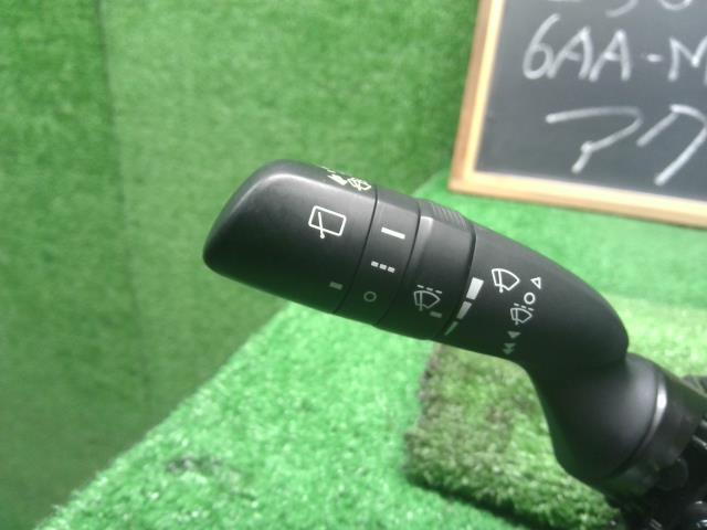 【中古】アクア 6AA-MXPK16 ディマースイッチ　ワイパー　ライト　スイッチ　 84329-K0010 自社品番250682 089