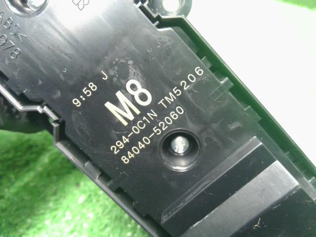 【中古】アクア 6AA-MXPK16 パワーウインドウスイッチ 84040-52060 自社品番250682 089