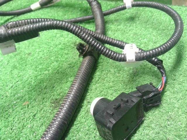 【中古】アクア 6AA-MXPK16 クリアランス　ソナー　リアバンパー用 89341-K0060-A4 自社品番250682 089