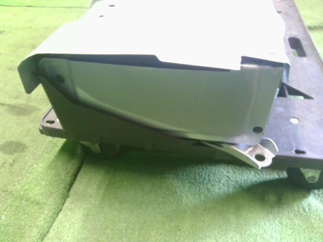 【中古】アクア 6AA-MXPK16 ＨＶバッテリー ハイブリッド バッテリー  自社品番250682 089