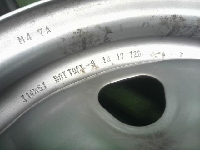 【中古】14インチ　スチールホイール　5J　4H　PCD100　4本セット　ハブ径68ｍｍ　ノート外し DBA-NE12  40300-3BG0B 自社品番250683 QAB