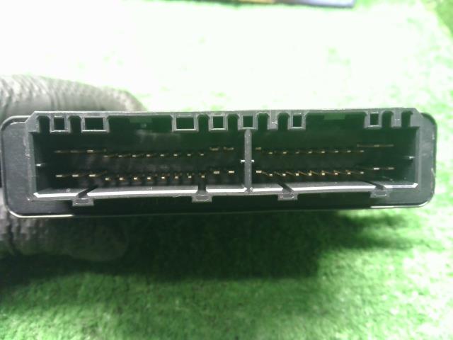 【中古】アイ DBA-HA1W ミッションコンピューター  自社品番250684 D12