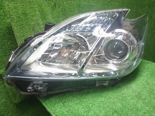 【中古】プリウス DAA-ZVW30 左ヘッドランプ　ヘッドライト　 自社品番250691 040