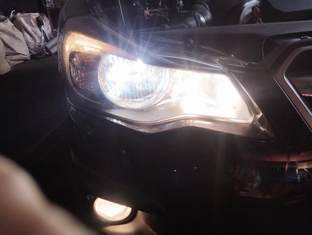 【中古】インプレッサ DBA-GJ7 左右　ヘッドランプ　ヘッドランプ  自社品番250695 G3U