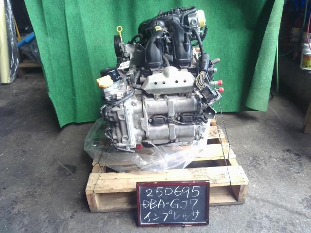 【中古】インプレッサ DBA-GJ7 エンジンＡＳＳＹ  自社品番250695 G3U