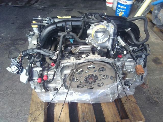 【中古】インプレッサ DBA-GJ7 エンジンＡＳＳＹ  自社品番250695 G3U