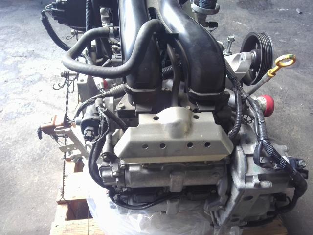 【中古】インプレッサ DBA-GJ7 エンジンＡＳＳＹ  自社品番250695 G3U