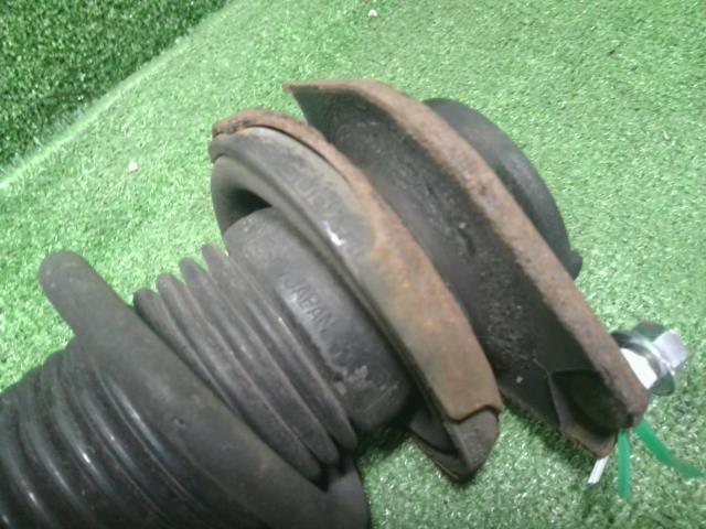 【中古】インプレッサ DBA-GJ7 右　リア　ストラット　ショック　サスペンション  自社品番250695 G3U