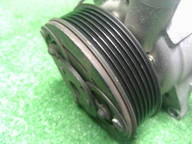 【中古】インプレッサ DBA-GJ7 　エアコン　コンプレッサー　Ａ／Ｃコンプレッサー  自社品番250695 G3U