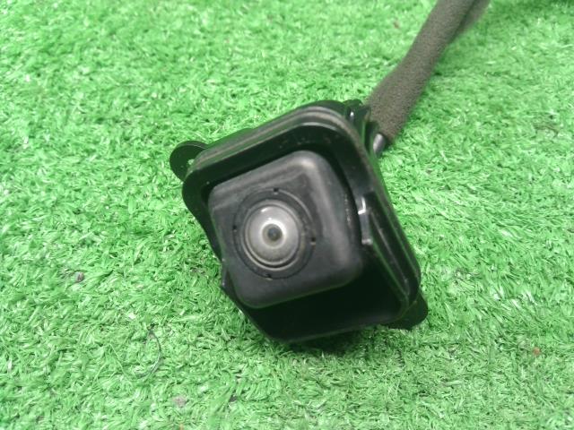 【中古】モコ DBA-MG33S カメラ 28442-4A00A 自社品番250697 Z7T